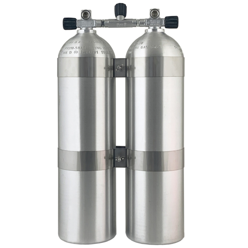 Double alu tank brushed 2 x 11,L, 186 mm, 200 Bar, Tecline, 60 mm tank bands, manifold, rubber knobs